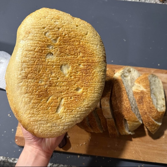 225+ yo starter from Paris, France - Picture 4 of 9